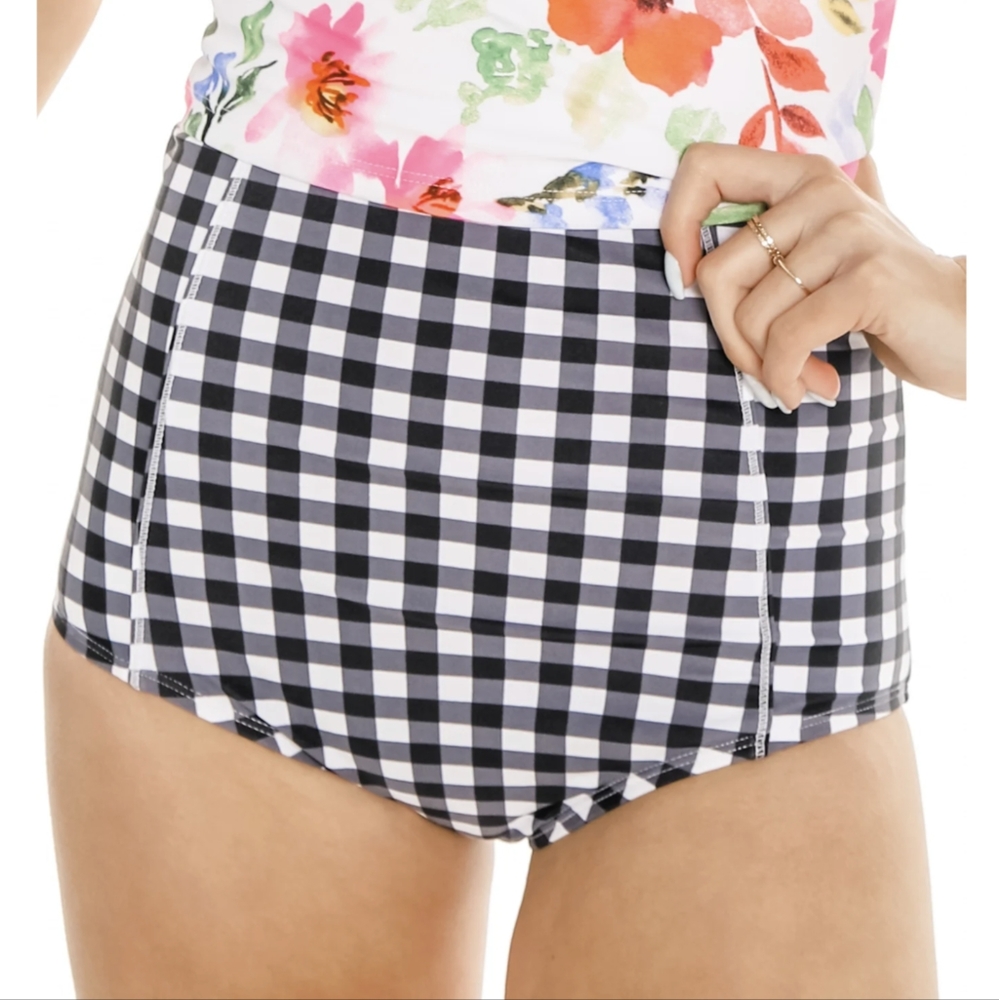 Women's bathing suit bikini bottoms